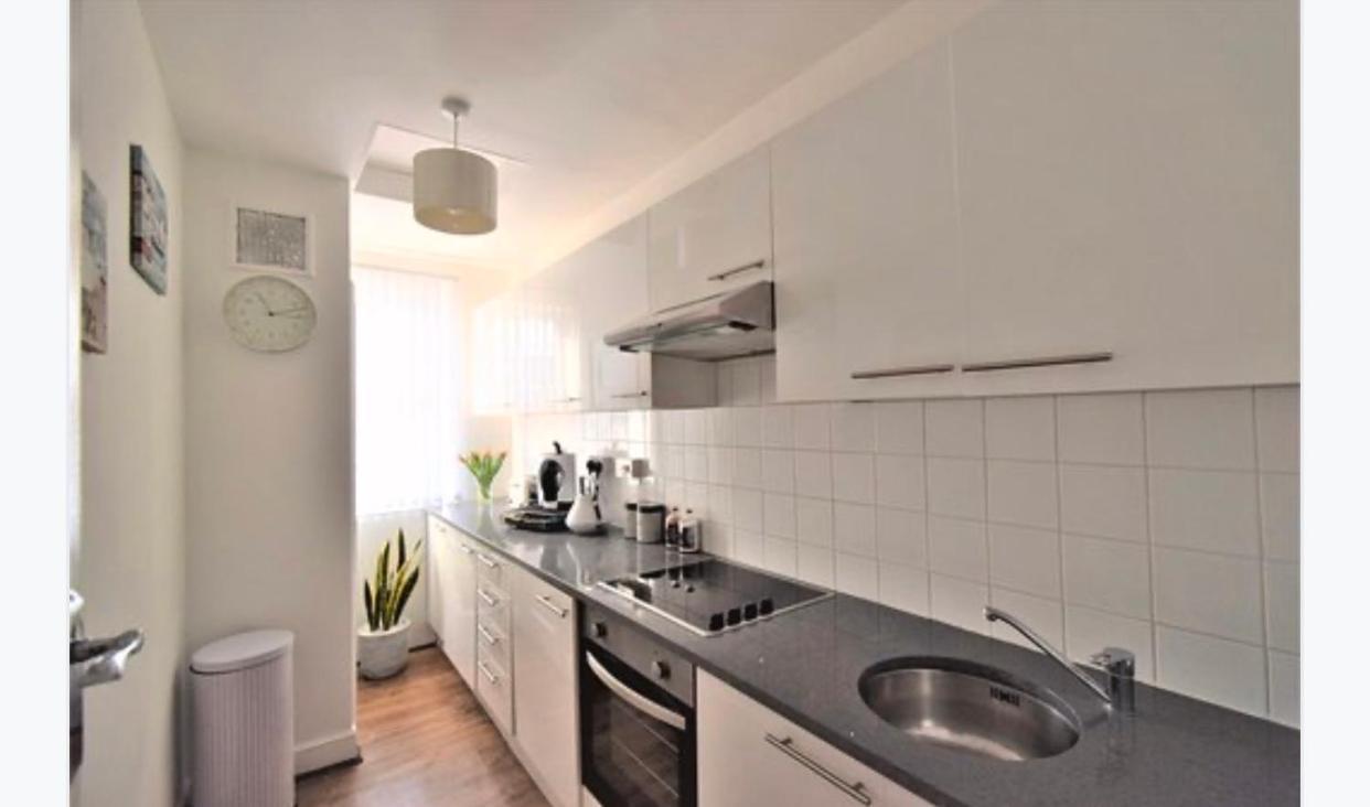 Super Location 1Min From Metro 10Min From Camden Lägenhet London Exteriör bild